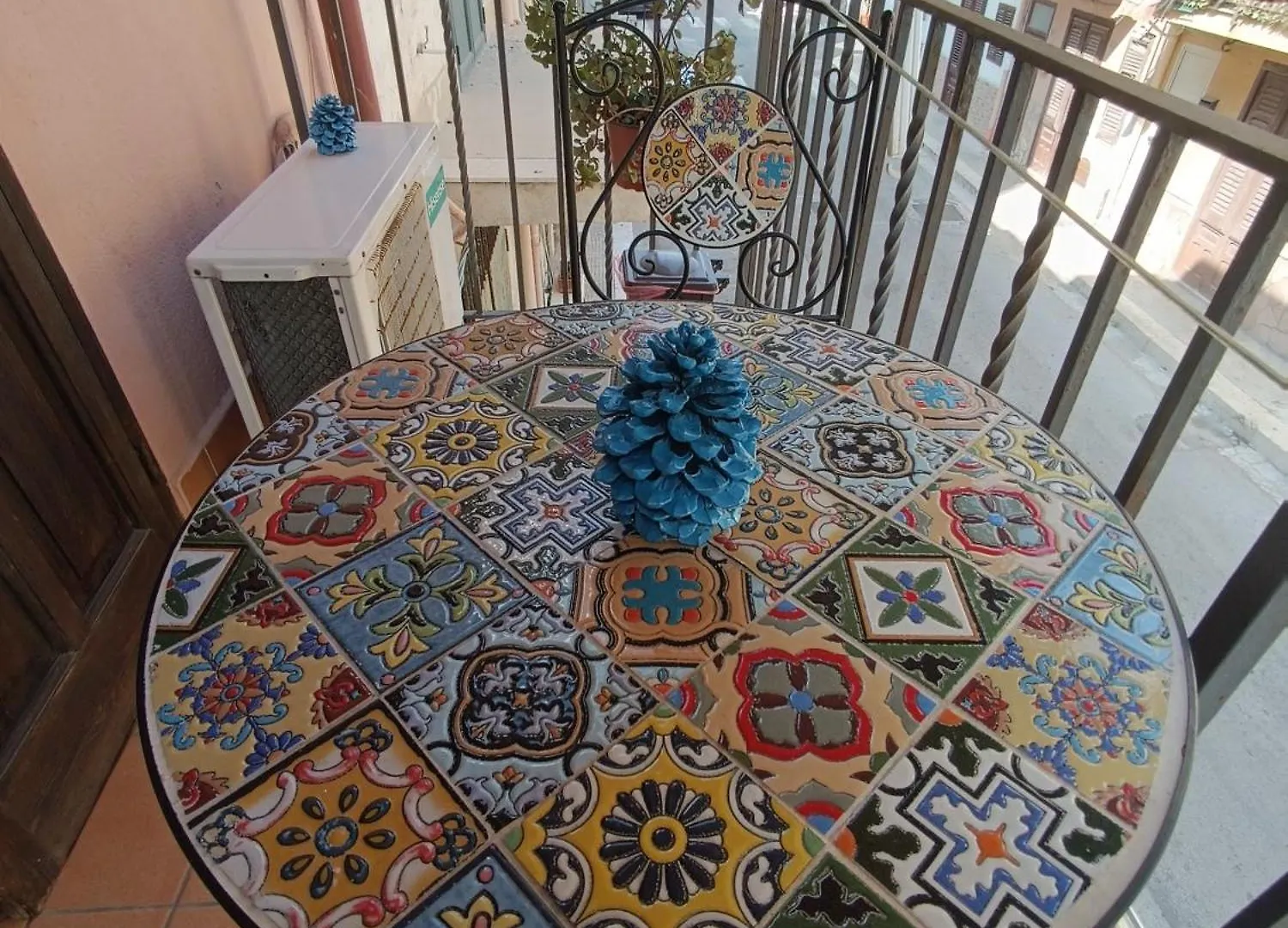 Sicilia Bedda 1 ile iletişim